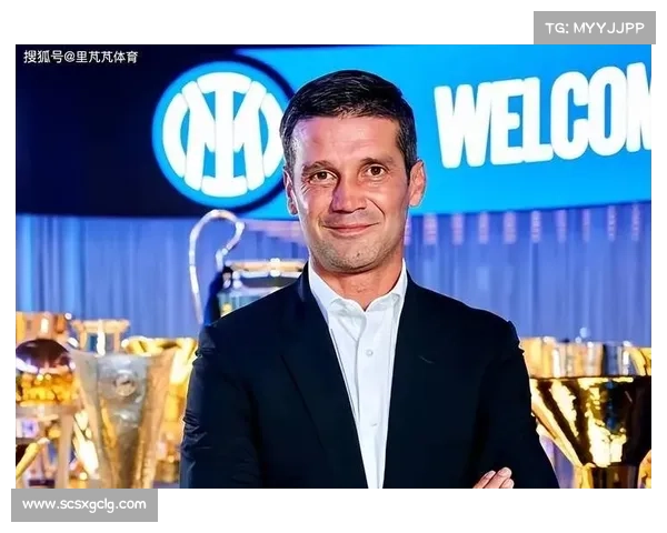 曼城7号后卫角色的独特意义与战术价值探析